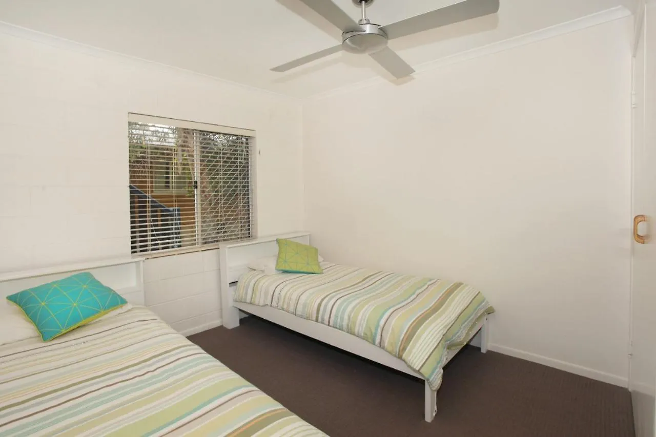 Vila 20 Scrub Road, Coolum Beach - Pet Friendly, Linen Included