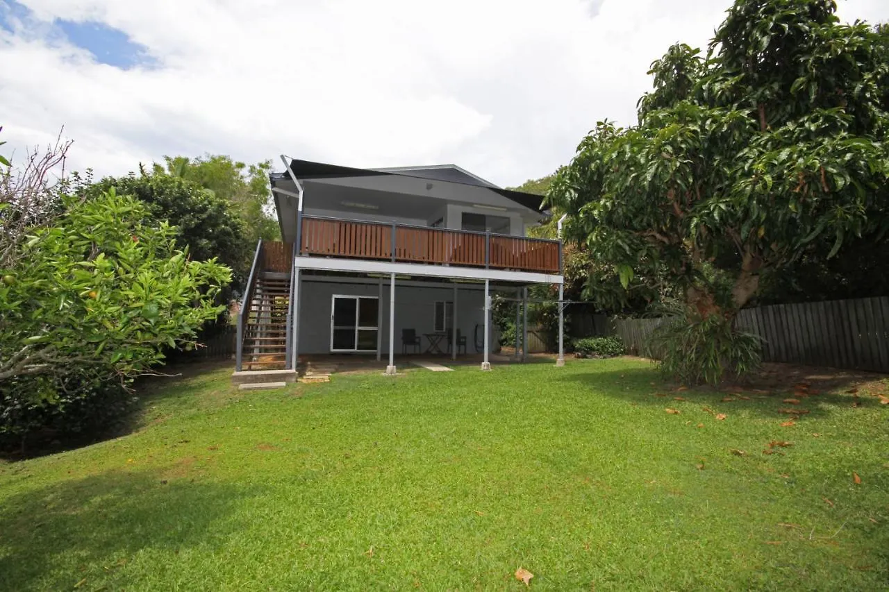 Vila 20 Scrub Road, Coolum Beach - Pet Friendly, Linen Included 0*,